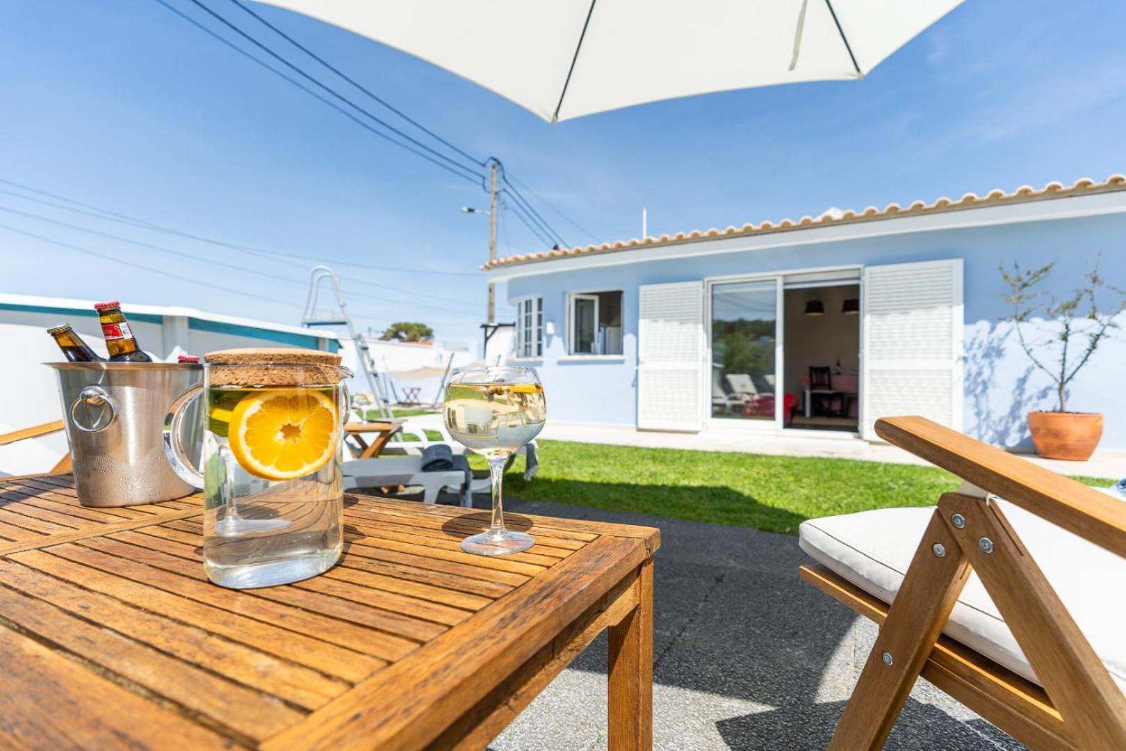 Moradia Familiar Piscina 5Min Praia By Host-Point Charneca  Exterior photo